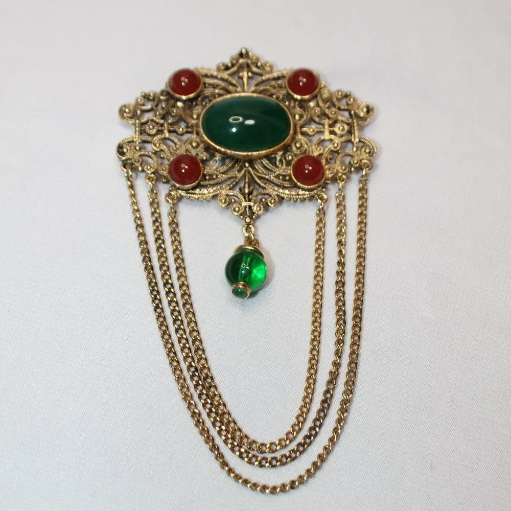 Vintage Victorian Revival Cabachon Green and Faux Carnelian Stones Brooch - Picture 5 of 12